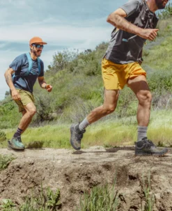 Keen Men's Zionic Waterproof Hiking Boot | Black/Steel Grey -Shoes Shop Of Ken M ZionicMidLifestyleRightSingle